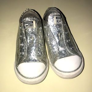 Toddler converse size 7